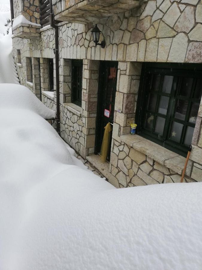 Villa House On The Mountain à Eptálofos Extérieur photo